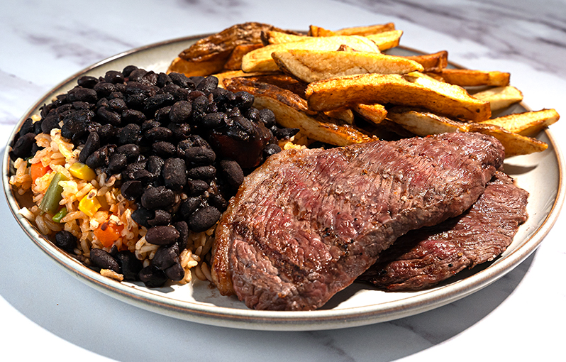 Picanha (Rice, beans, fries)
